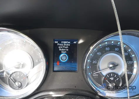 2013 Chrysler 300 Motown from USA, damaged, VIN 2C3CCAAG1DH504231